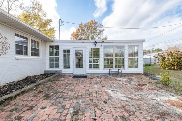 $310,000 | 502 9th Street, Lawrenceburg, TN 38464