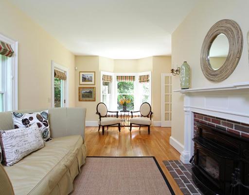 15 Aspen Crest Road Cumberland Center, ME 04021 - Photo 6 of 18 Living Room.