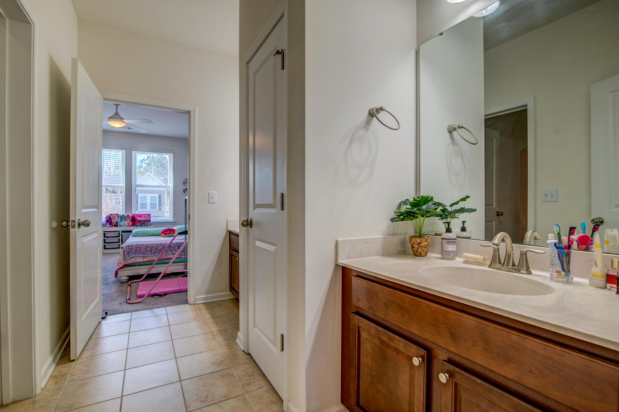 1198 Dingle Road Mount Pleasant, SC 29466 - Photo 23 of 31 1198 Dingle-27