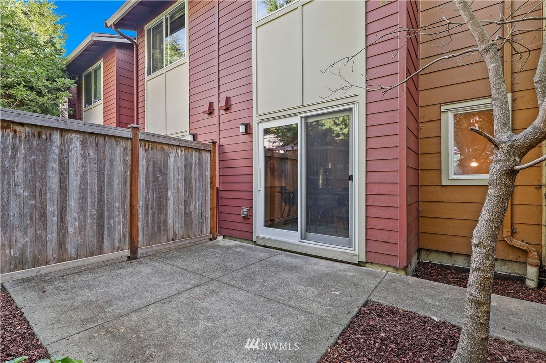 63 Cougar Ridge Road Northwest, Unit 2102 Issaquah, WA 98027 - Photo 12 of 26