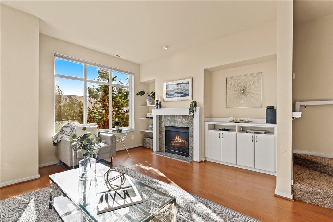63 Cougar Ridge Road Northwest, Unit 2102 Issaquah, WA 98027 - Photo 3 of 26