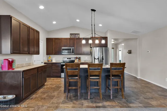 $525,000 | 333 East Penrose Avenue, Post Falls, ID 83854