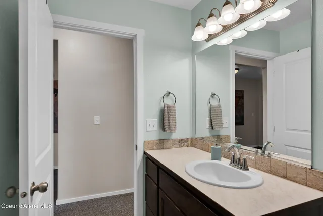 $525,000 | 333 East Penrose Avenue, Post Falls, ID 83854