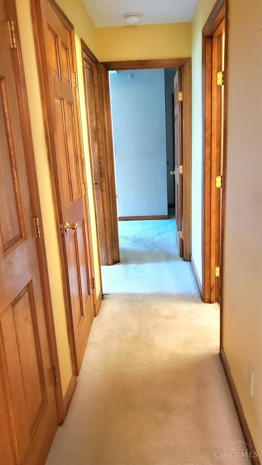 4331 Regency Ridge Court, Unit 106 Cincinnati, OH 45248 - Photo 24 of 52 Gallery Image 24