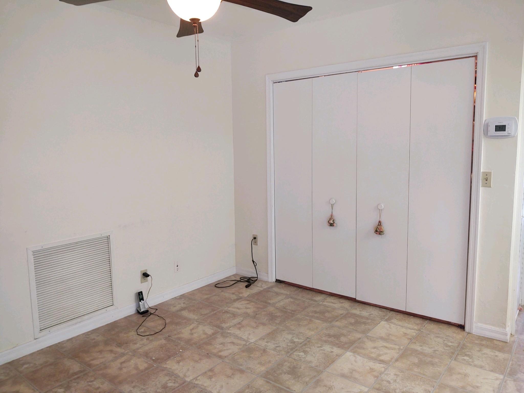 104 Burning Tree Lane Boca Raton, FL 33431 - Photo 11 of 21 HeideFamRm