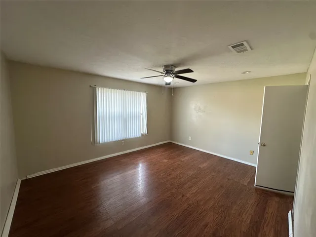 $2,000 | 6814 Cheshire Park Road, Houston, TX 77088