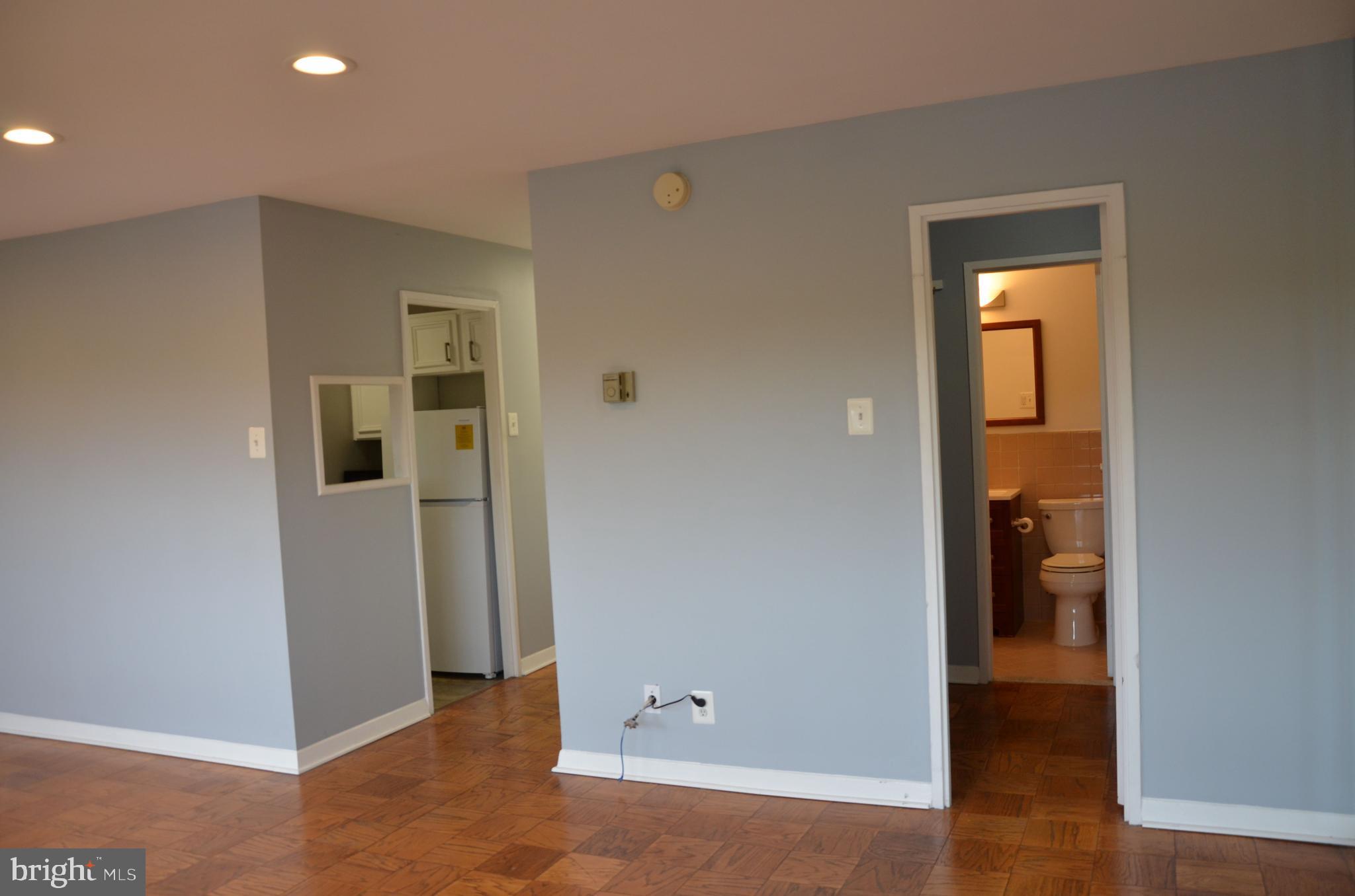 1900 Lyttonsville Road, Unit 1103 Silver Spring, MD 20910 - Photo 5 of 24