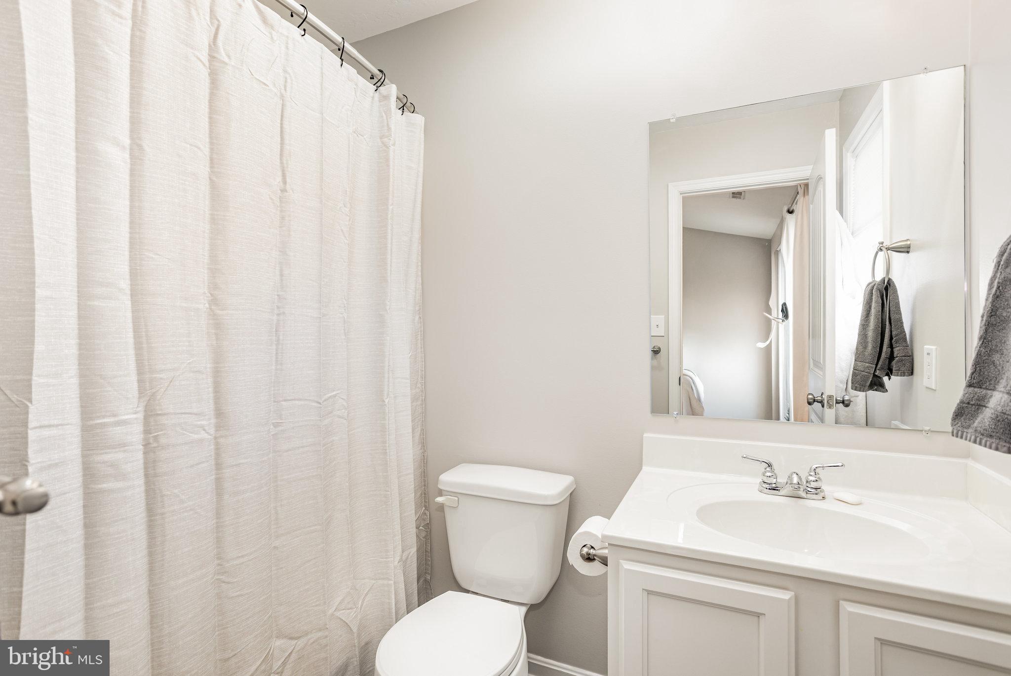 97 Overlook Dr. Hanover, PA 17331 - Photo 13 of 32 Primary Upstairs Bathroom