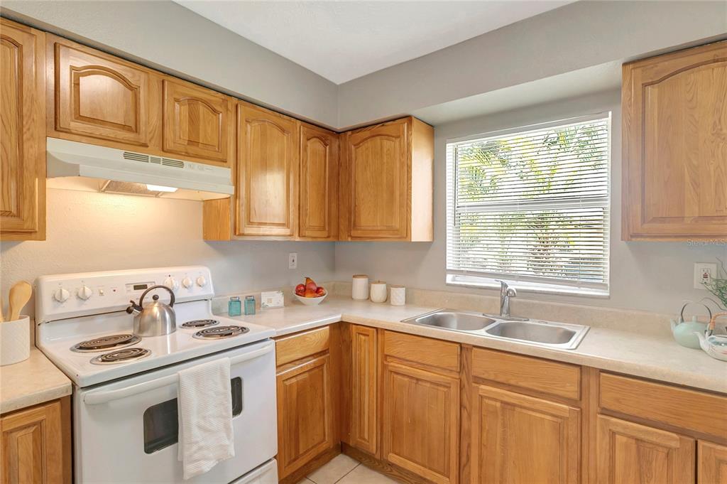 1802 Green Ridge Road Tampa, FL 33619 - Photo 13 of 34 Gallery Image 13