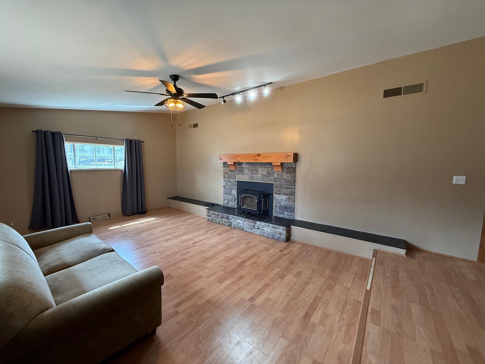 3738 Pineland Point Gladwin, MI 48624 - Photo 12 of 50