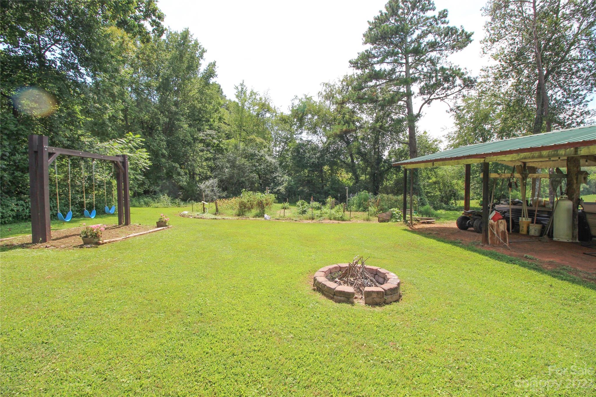 4749 Patton Road Morganton, NC 28655 - Photo 9 of 48 Gallery Image 9