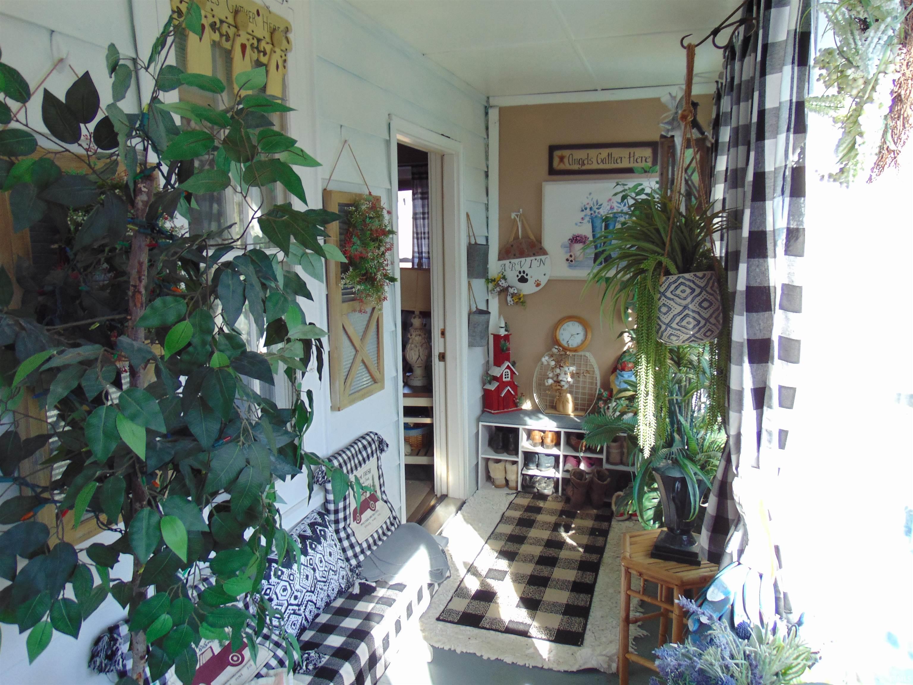 1023 Samuel Milroy Road Delphi, IN 46923 - Photo 11 of 29 Gallery Image 11