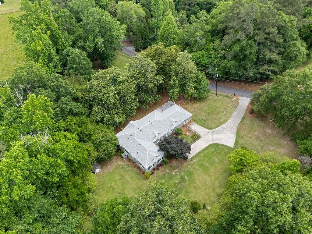 76 Shadow Lane Southwest Rome, GA 30165 - Photo 5 of 44