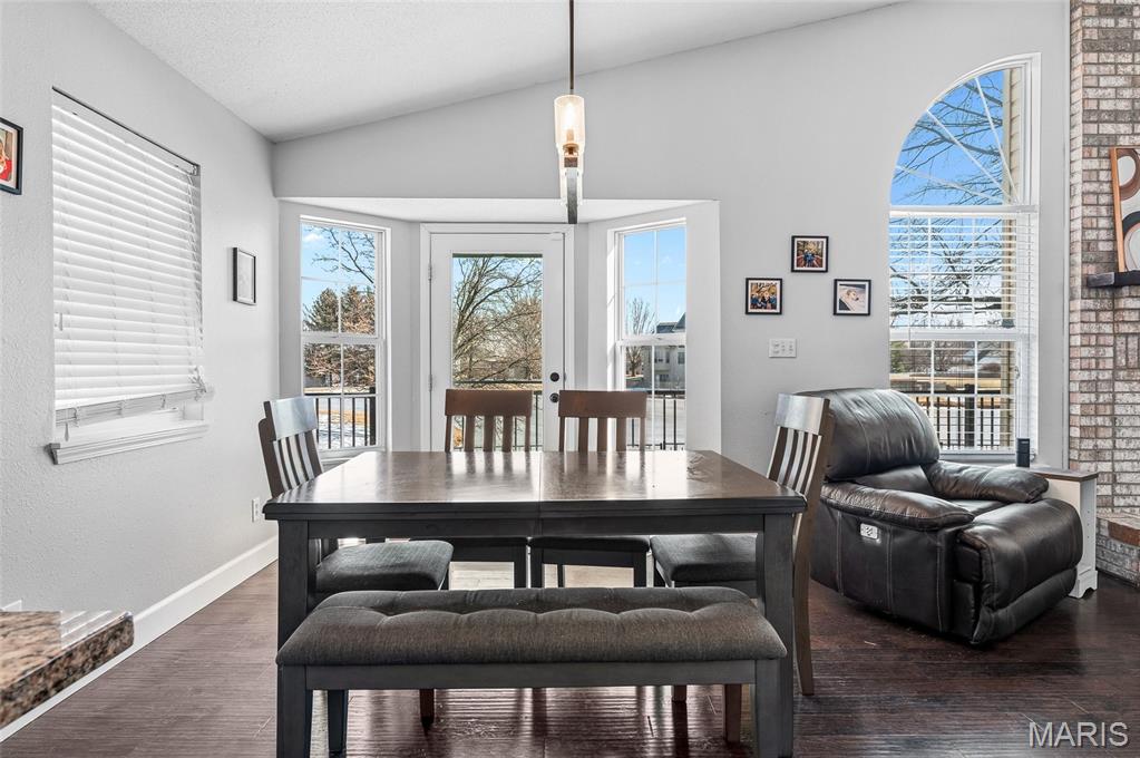 608 Sundance Trail Troy, IL 62294 - Photo 16 of 32