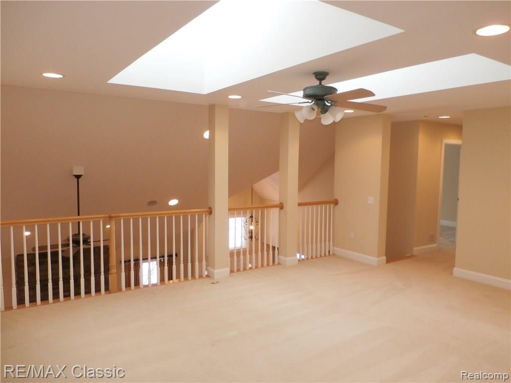 49673 Timber Trail Novi, MI 48374 - Photo 36 of 51 P3140190.JPG