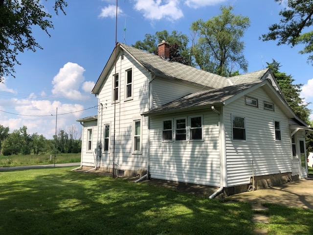 15061 7th Road Plymouth, IN 46563 - Photo 3 of 12 Gallery Image 3