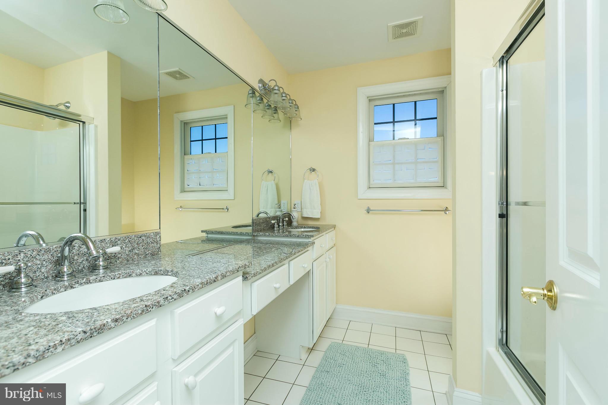 4614 Ridge Road Baltimore, MD 21236 - Photo 22 of 30 Bath