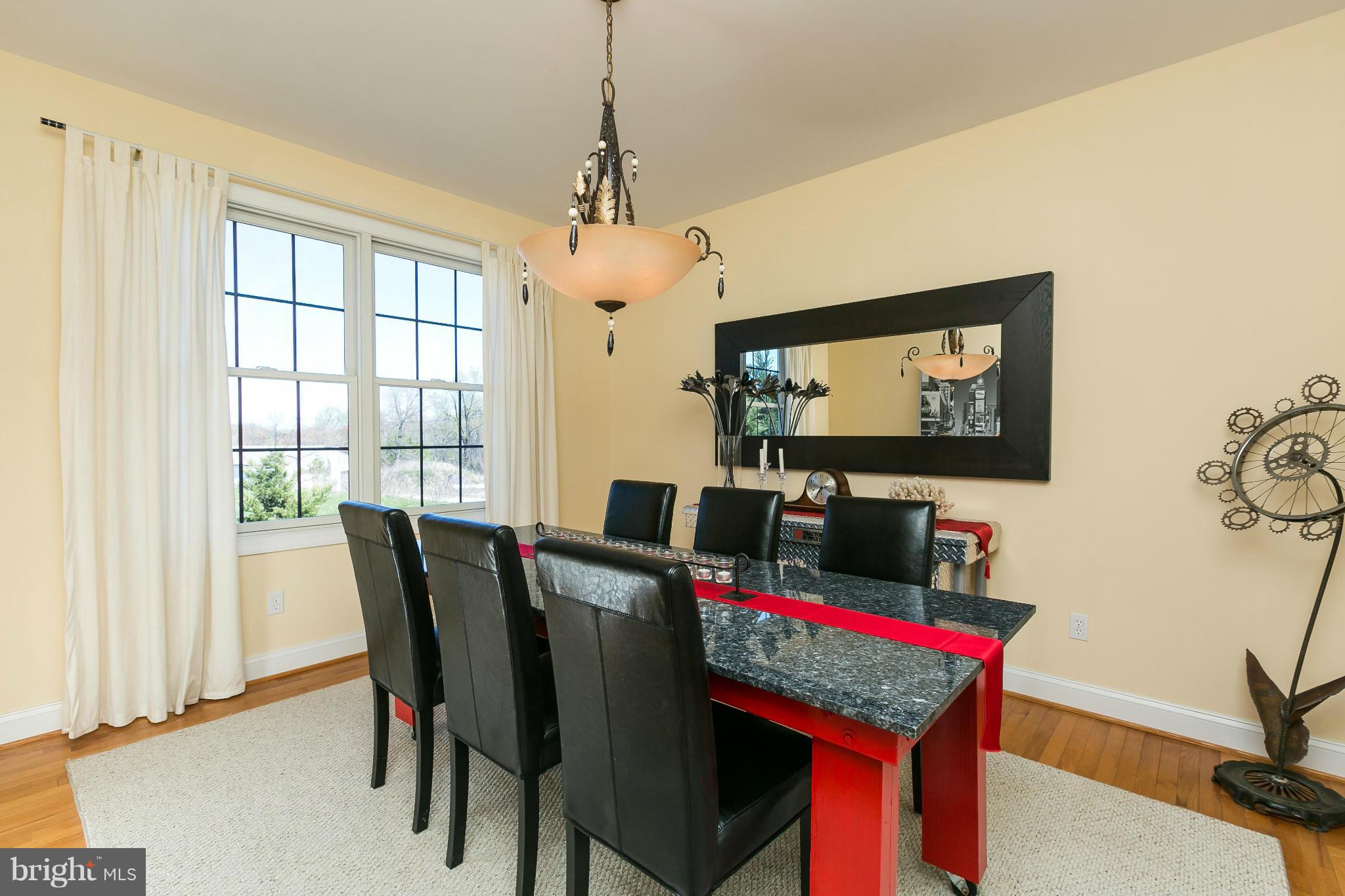 4614 Ridge Road Baltimore, MD 21236 - Photo 7 of 30 Dining Room
