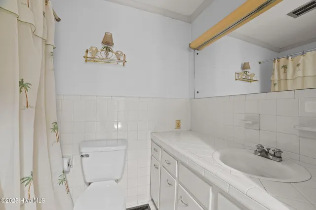 $240,000 | 3209 North Waverly Street, Farmville, NC 27828