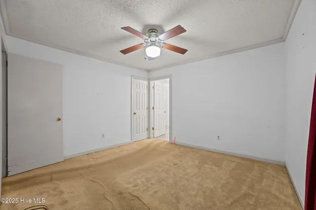 $240,000 | 3209 North Waverly Street, Farmville, NC 27828