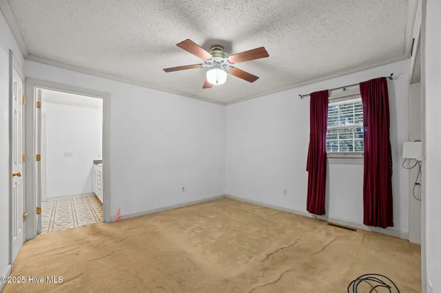 $240,000 | 3209 North Waverly Street, Farmville, NC 27828