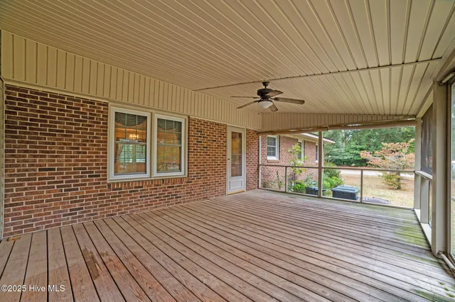 $240,000 | 3209 North Waverly Street, Farmville, NC 27828