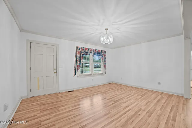 $240,000 | 3209 North Waverly Street, Farmville, NC 27828