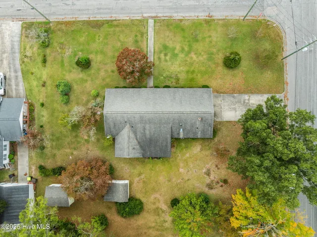 $240,000 | 3209 North Waverly Street, Farmville, NC 27828