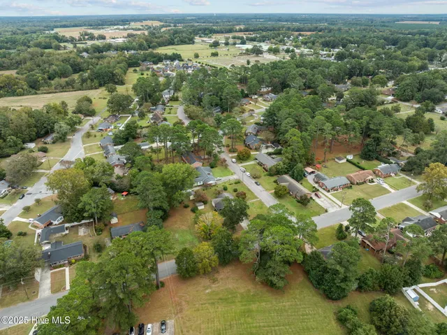 $240,000 | 3209 North Waverly Street, Farmville, NC 27828