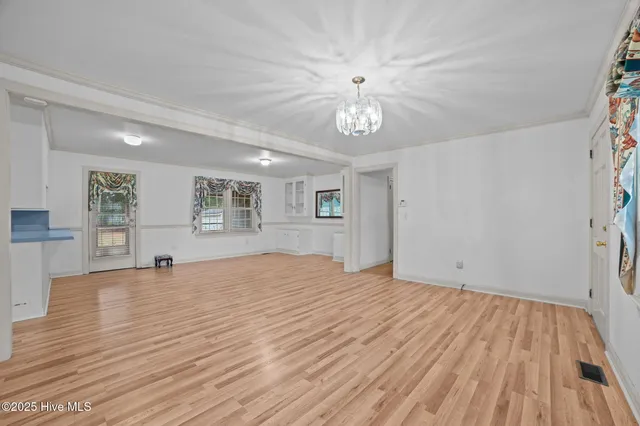 $240,000 | 3209 North Waverly Street, Farmville, NC 27828