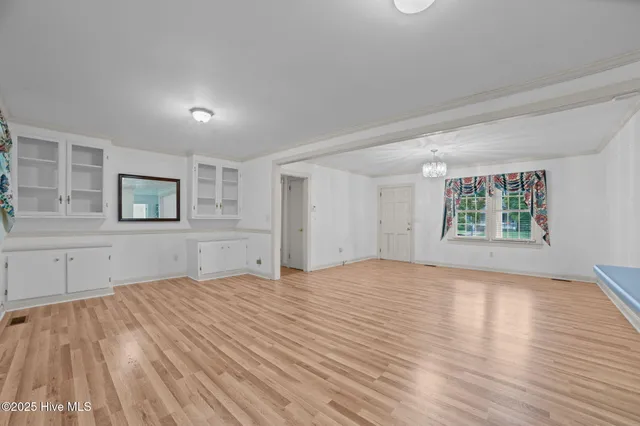 $240,000 | 3209 North Waverly Street, Farmville, NC 27828