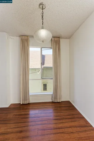 $375,000 | 4099 Howe Street, Unit 203, Oakland, CA 94611