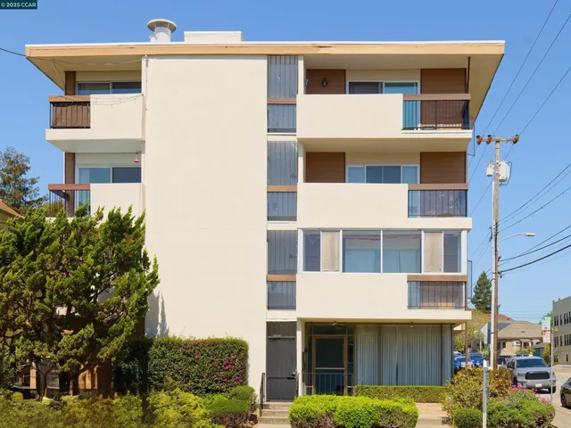 $375,000 | 4099 Howe Street, Unit 203, Oakland, CA 94611