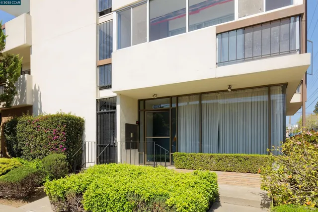 $375,000 | 4099 Howe Street, Unit 203, Oakland, CA 94611