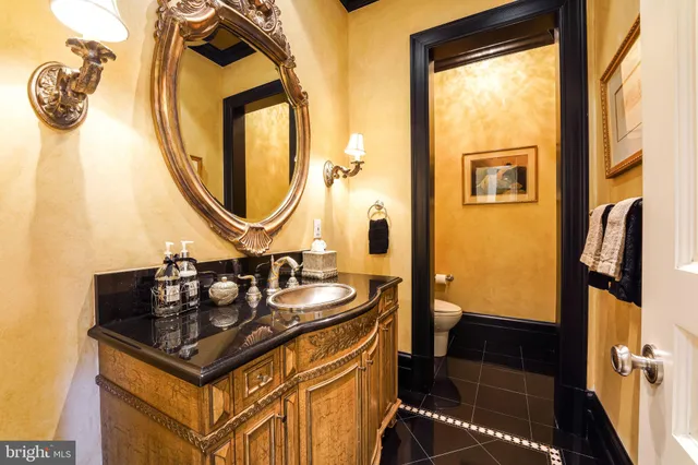 $5,200,000 | 10222 Iron Gate Road, Potomac, MD 20854