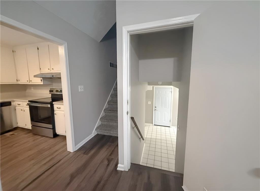 105 Arbour Run Suwanee, GA 30024 - Photo 11 of 22