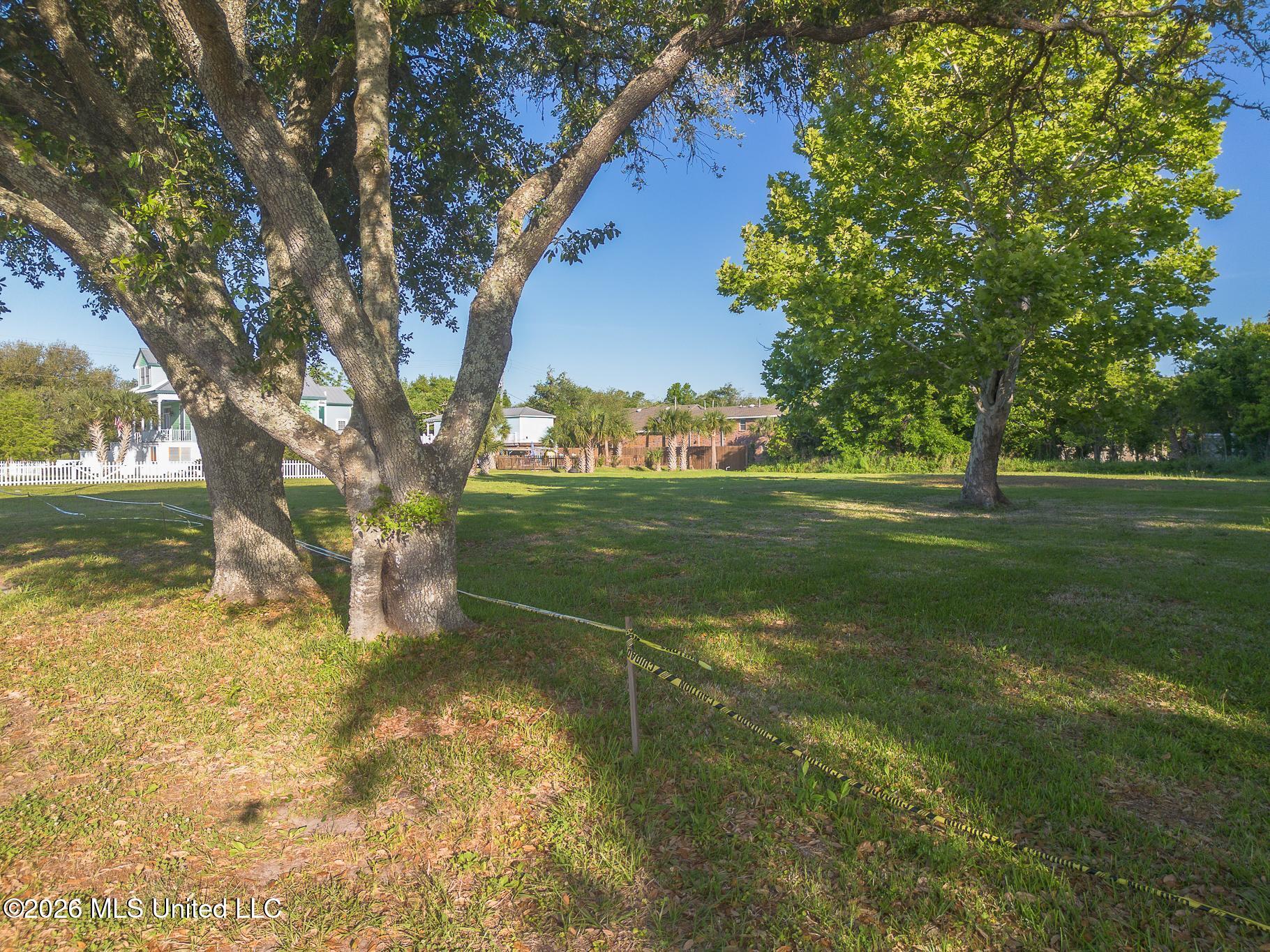 300 Ladnier Street Pass Christian, MS 39571 - Photo 3 of 10 Ladnier-78