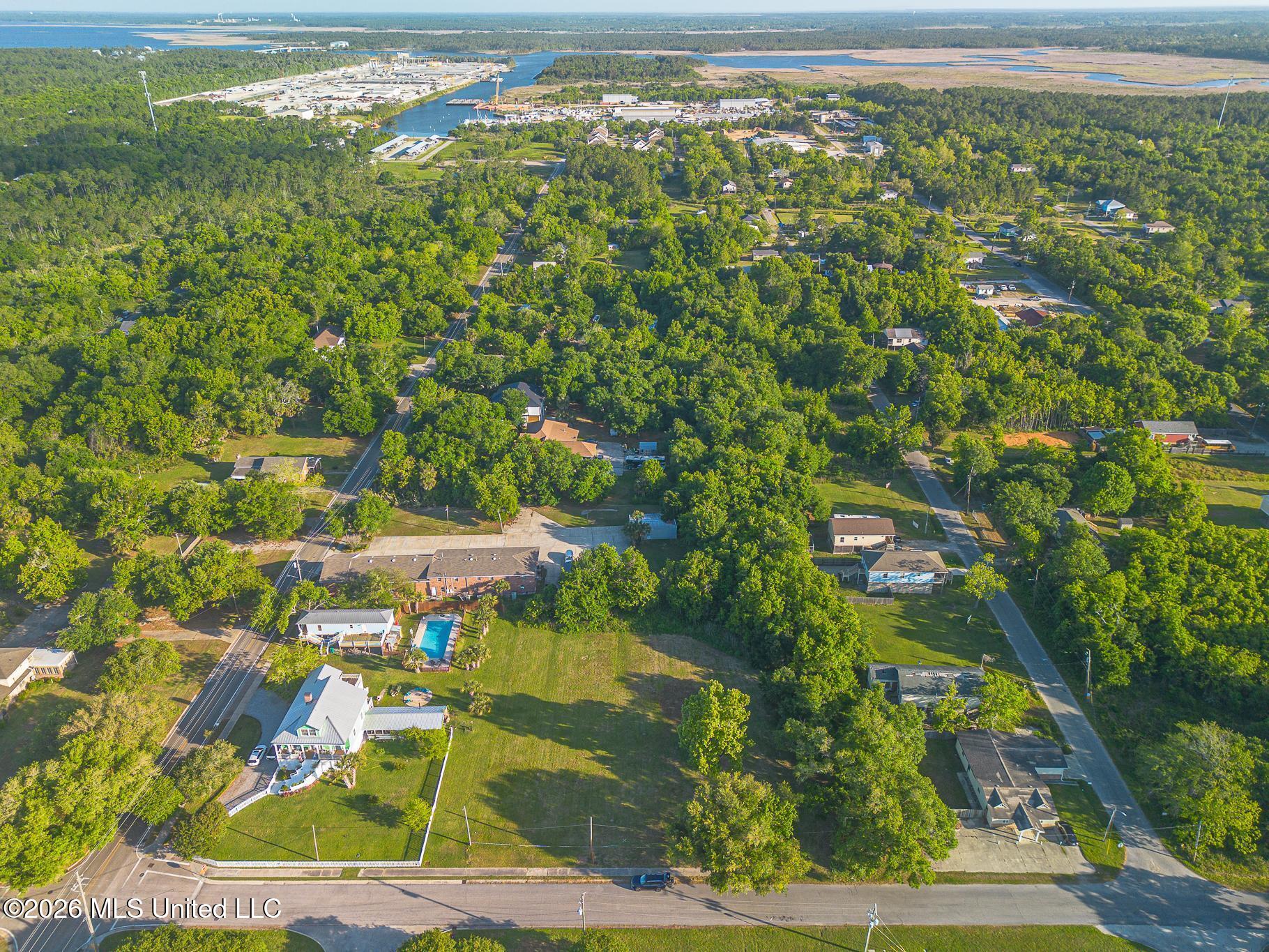 300 Ladnier Street Pass Christian, MS 39571 - Photo 9 of 10 Ladnier-76