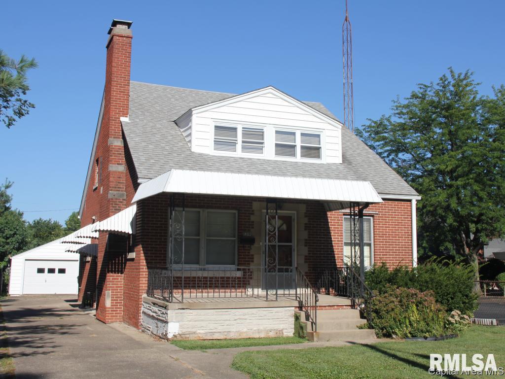1319 North 6th Street Springfield, IL 62702 - Photo 1 of 11