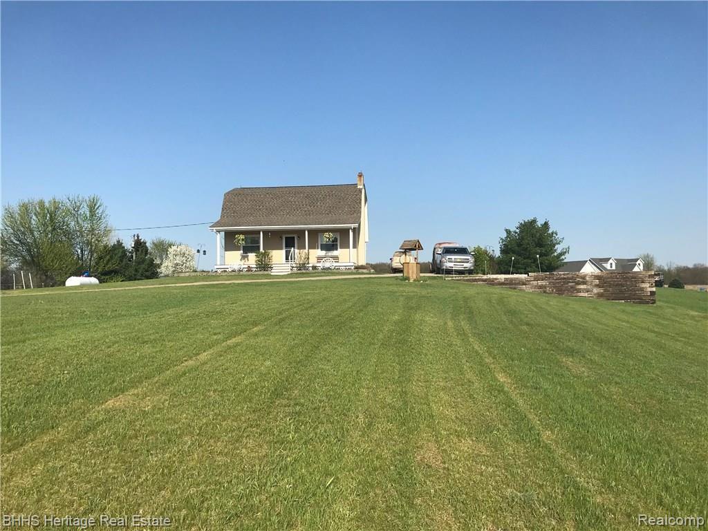9138 North Nicholson Road Fowlerville, MI 48836 - Photo 3 of 25 image6.jpeg