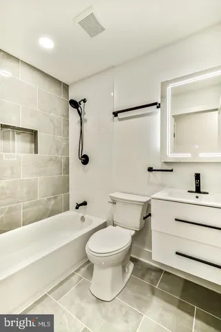 $359,900 | 5640 Wyndale Avenue, Philadelphia, PA 19131