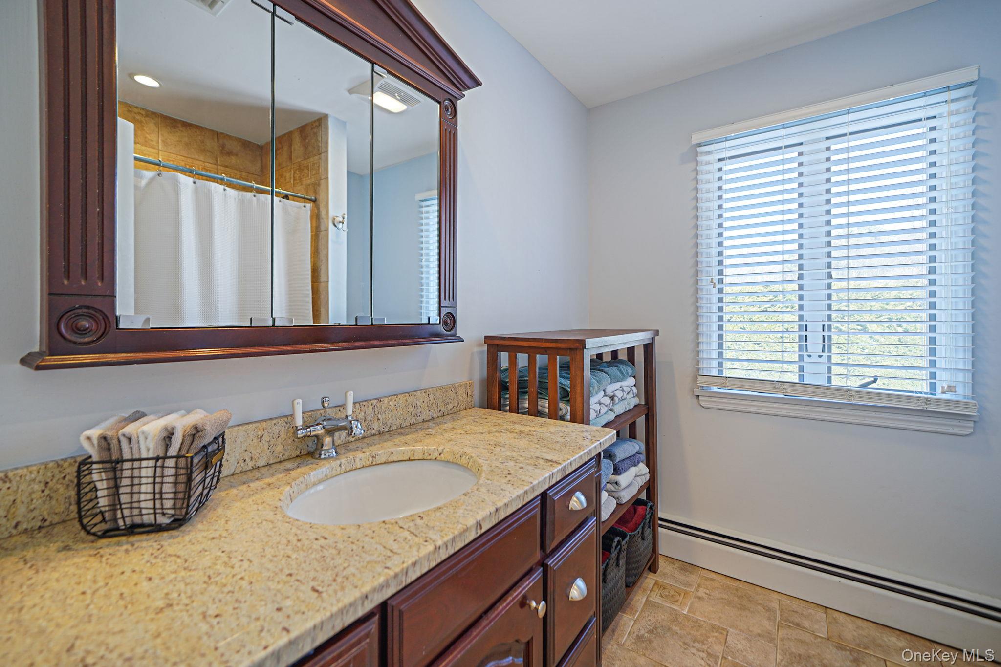 49 Gainsborough Road Holbrook, NY 11741 - Photo 29 of 41