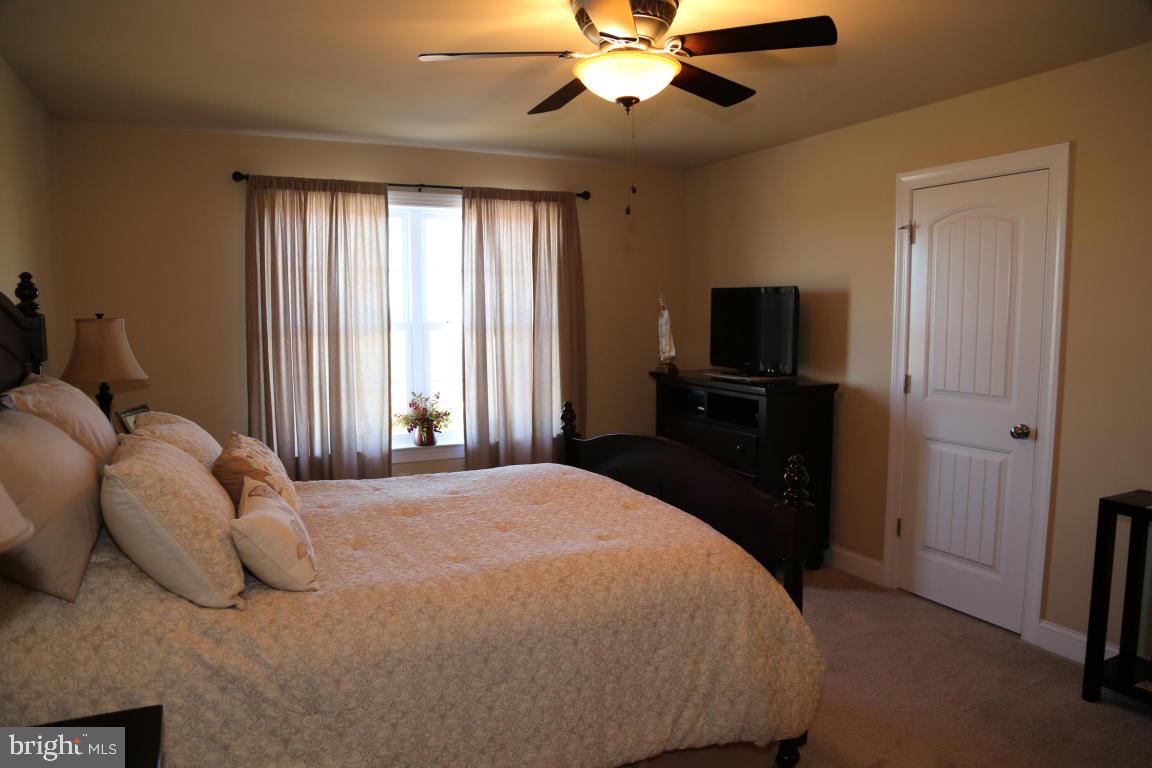 1510 Book Road Lancaster, PA 17602 - Photo 21 of 36 Gallery Image 21