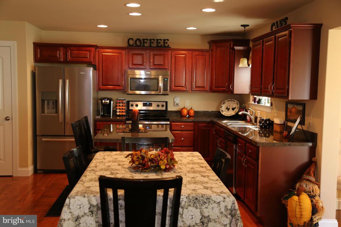 1510 Book Road Lancaster, PA 17602 - Photo 5 of 36 Gallery Image 5