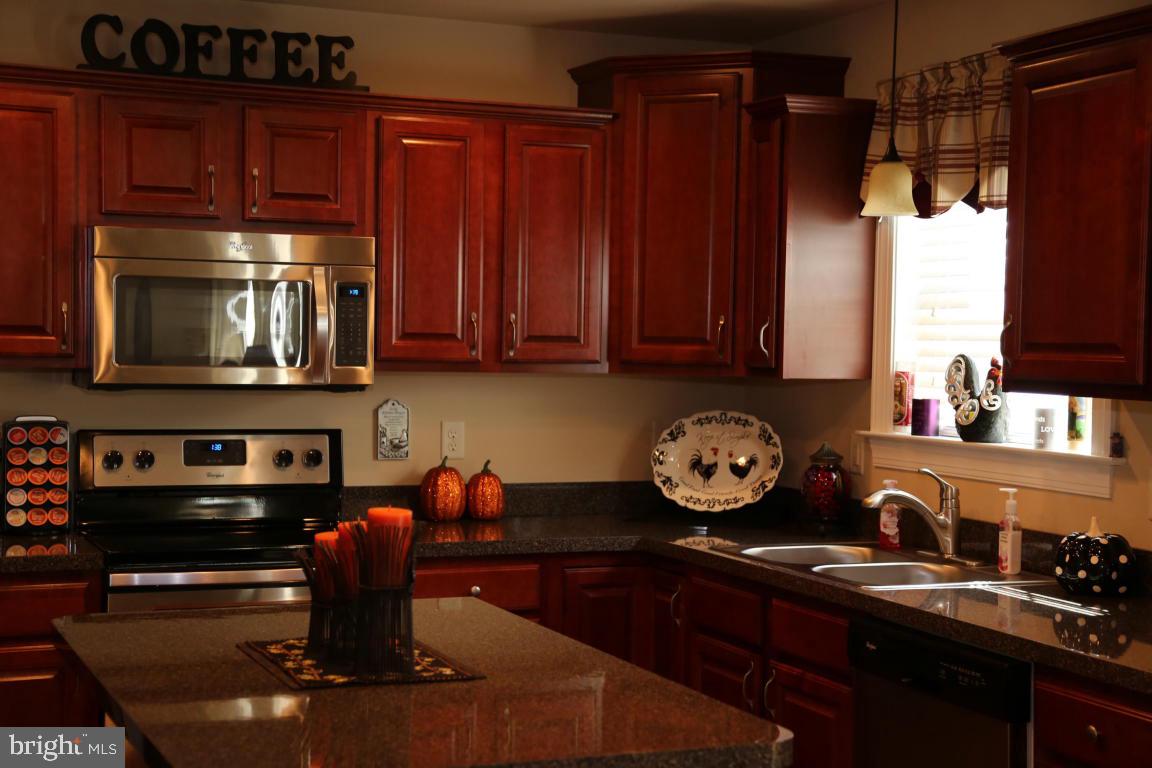1510 Book Road Lancaster, PA 17602 - Photo 7 of 36 Gallery Image 7