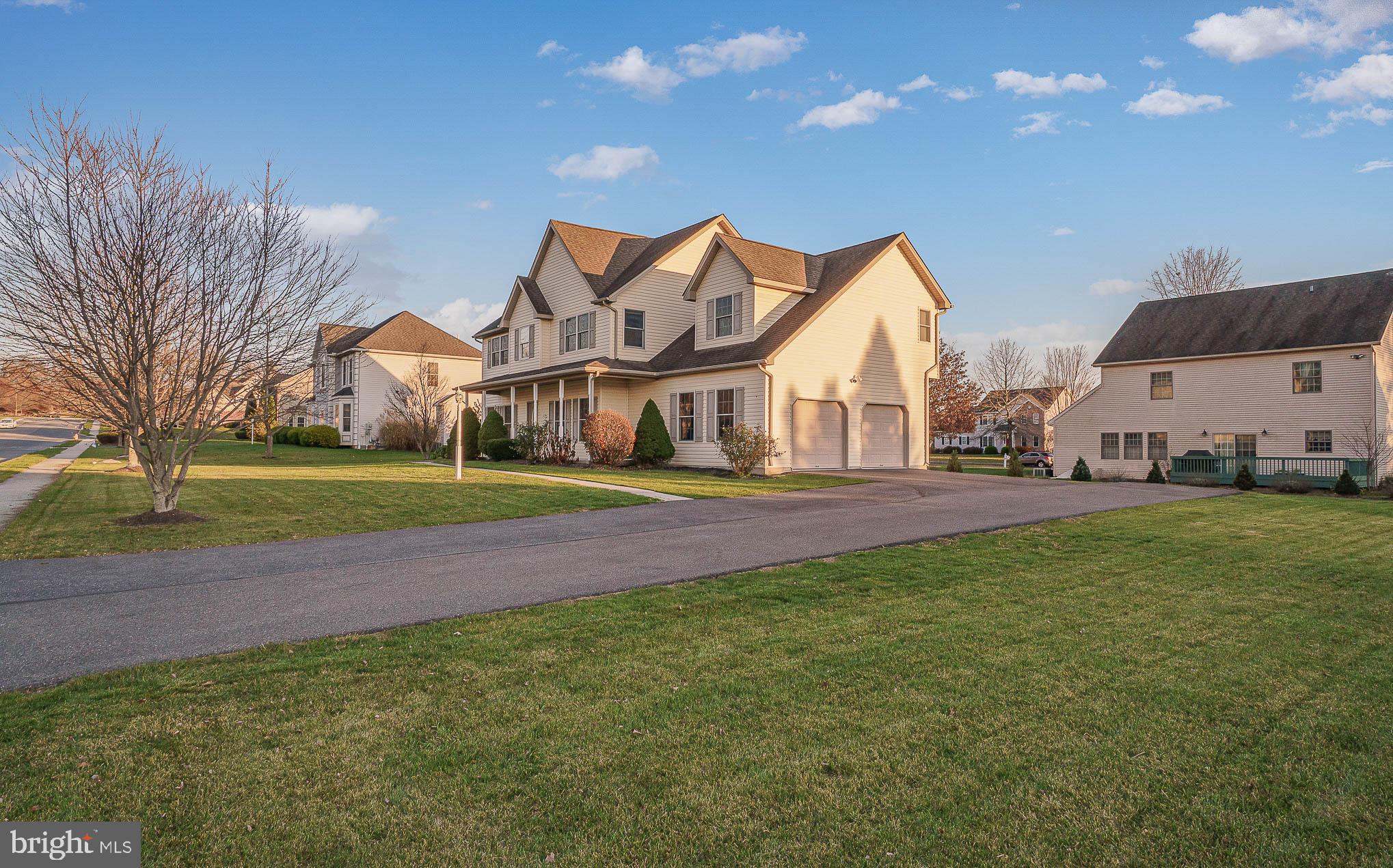 109 Creamery Road Boiling Springs, PA 17007 - Photo 4 of 35 Gallery Image 4