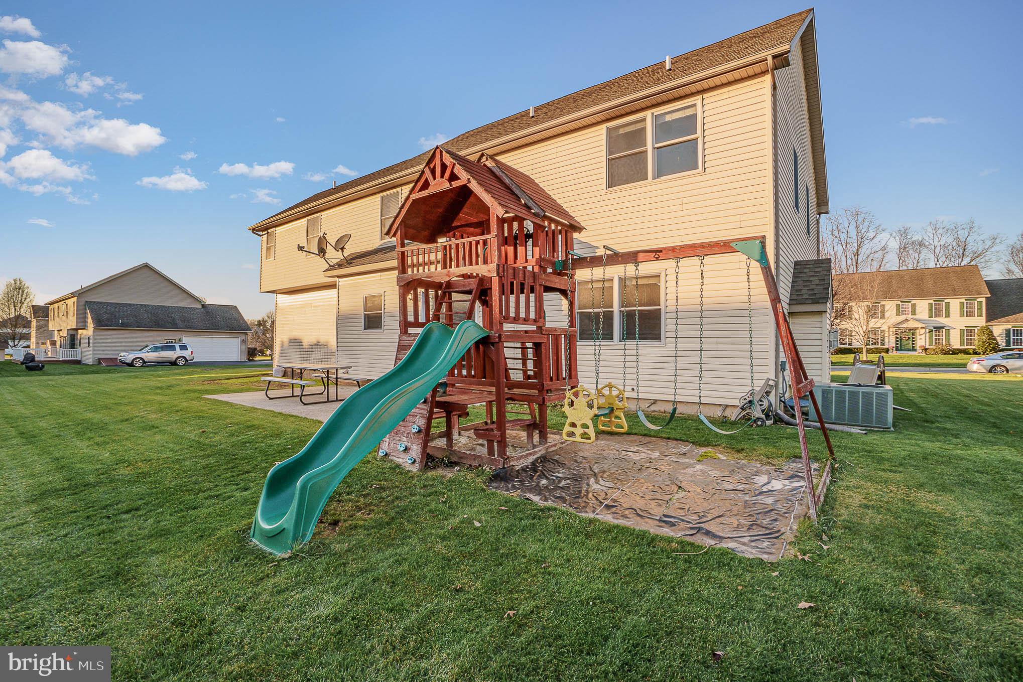 109 Creamery Road Boiling Springs, PA 17007 - Photo 32 of 35 Gallery Image 32