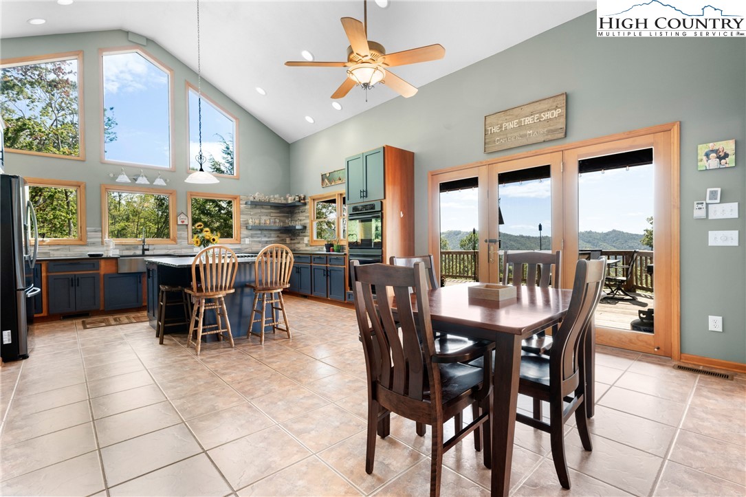 342 Locust Gap Road Vilas, NC 28692 - Photo 7 of 50