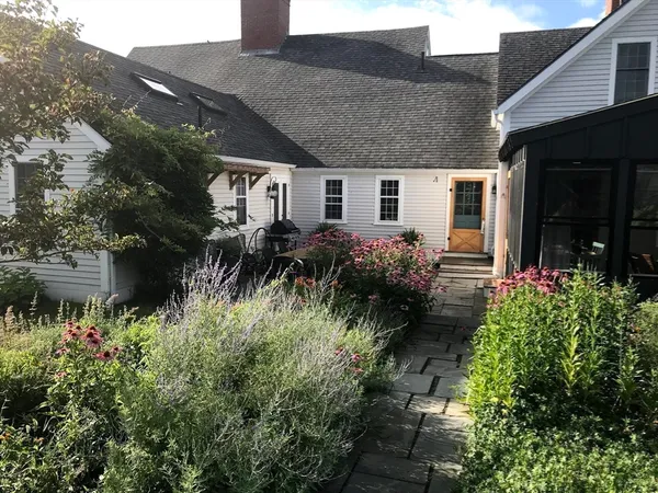 $1,650,000 | 89 Choate Street, Essex, MA 01929