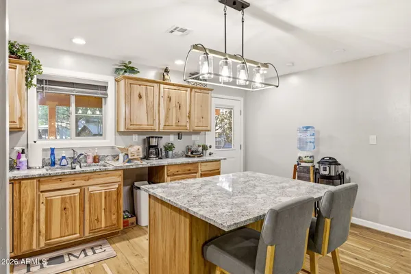 $339,899 | 2900 Long Rifle Place, Overgaard, AZ 85933